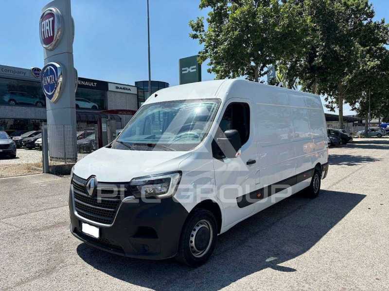 2021 Renault Master