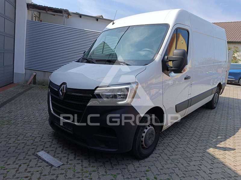 2022 Renault Master
