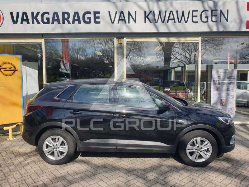 2021 Opel GrandlandX