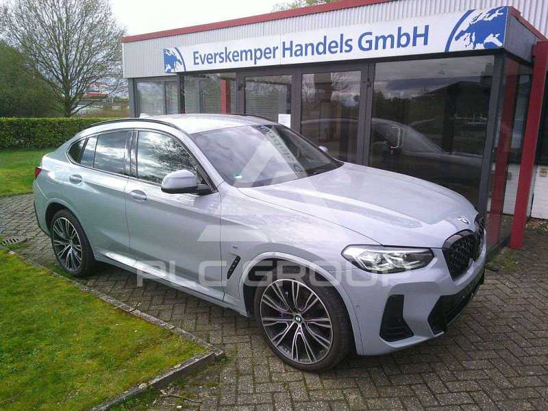 2022 BMW X4