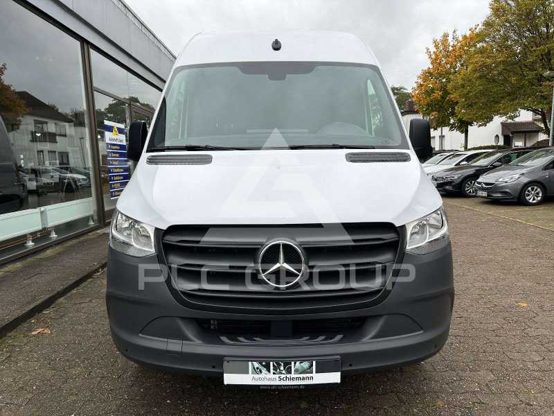 2022 Mercedes Benz Sprinter