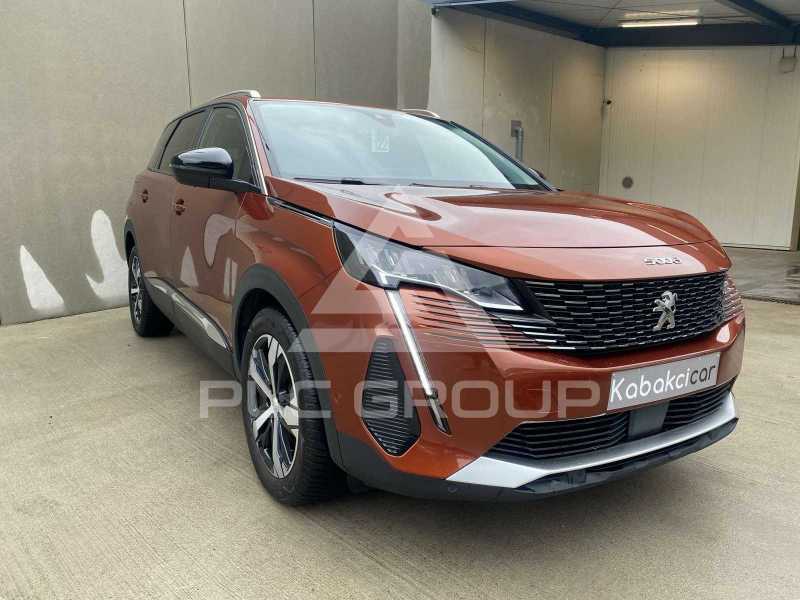 2022 Peugeot 5008