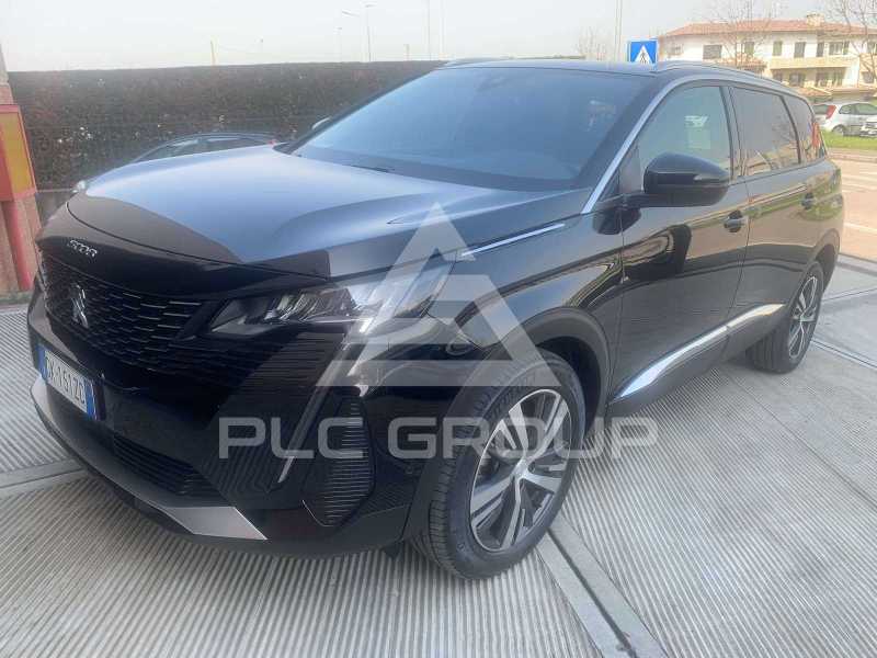 2022 Peugeot 5008