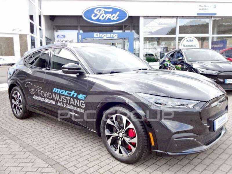 2022 Ford MUSTANG