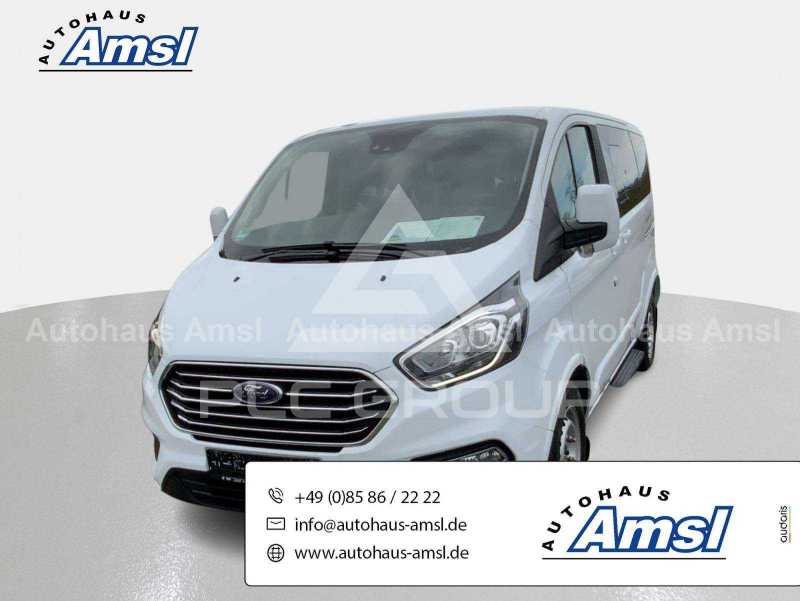 2022 Ford Tourneo