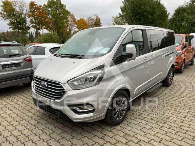 2022 Ford Tourneo