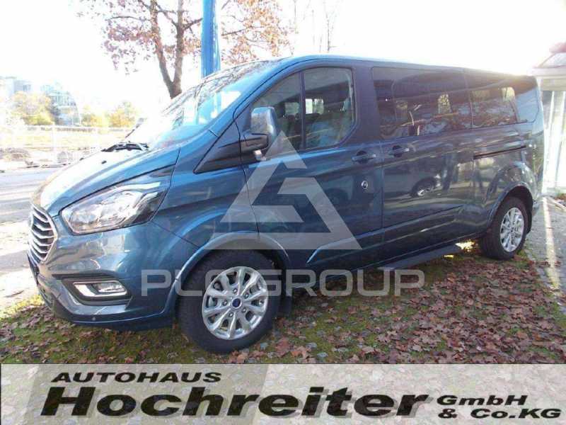 2022 Ford Tourneo