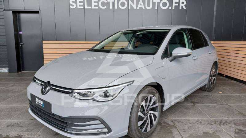 2022 Volkswagen GOLF