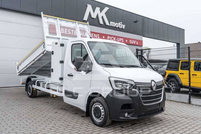 2022 Renault Master