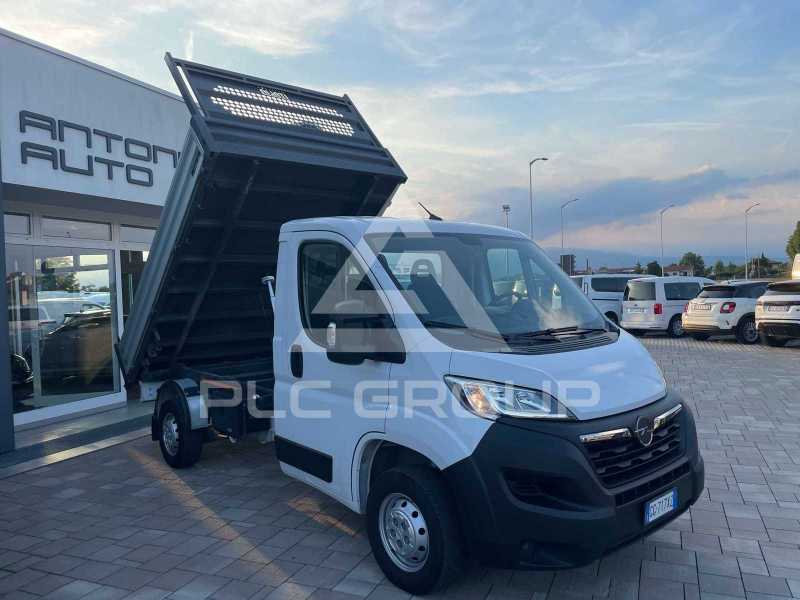 2022 Opel Movano