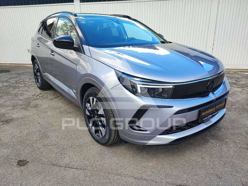 2022 Opel GrandlandX