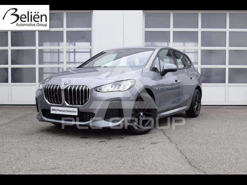 2023 BMW 218
