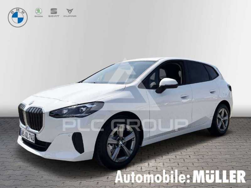 2023 BMW 218