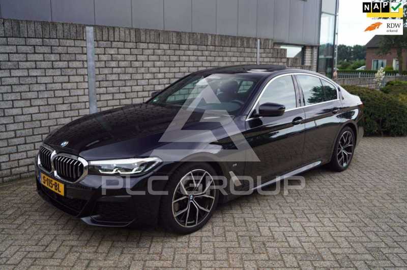 2023 BMW 520