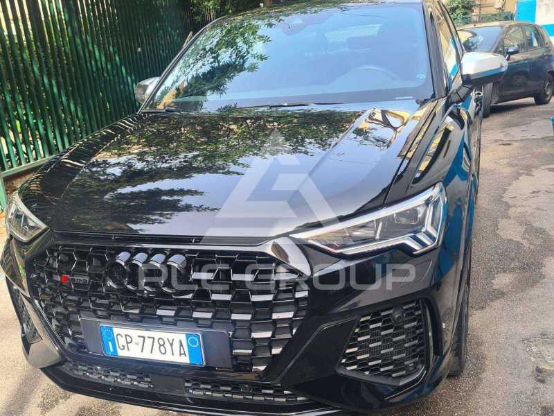 2023 Audi RSQ3
