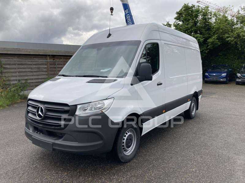 2025 Mercedes Benz Sprinter