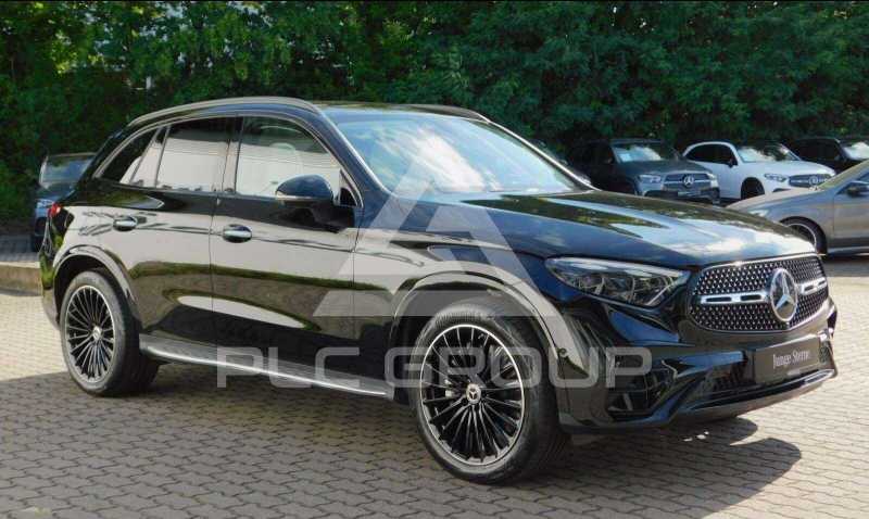 2025 Mercedes Benz GLC 300