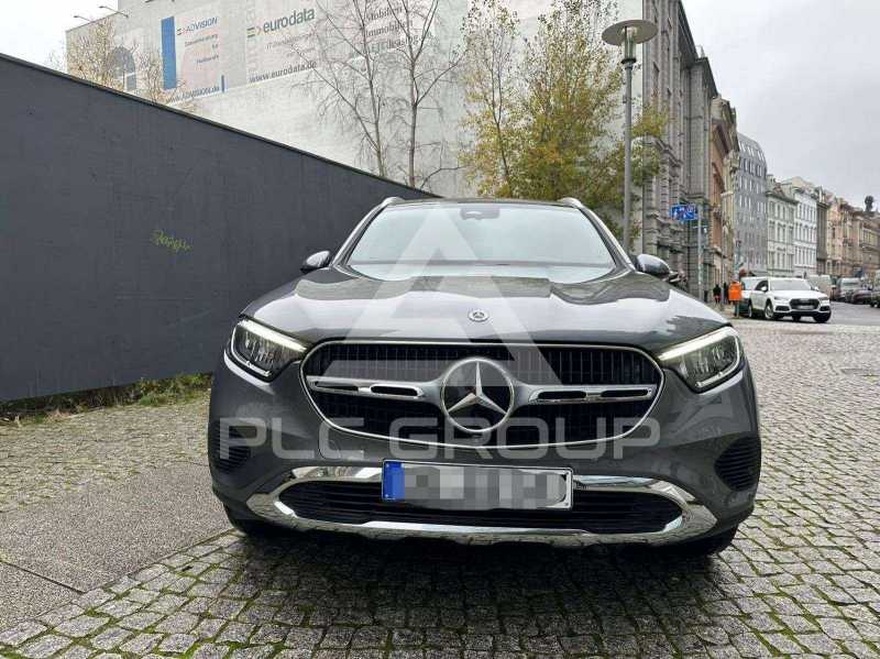 2023 Mercedes Benz GLC 220