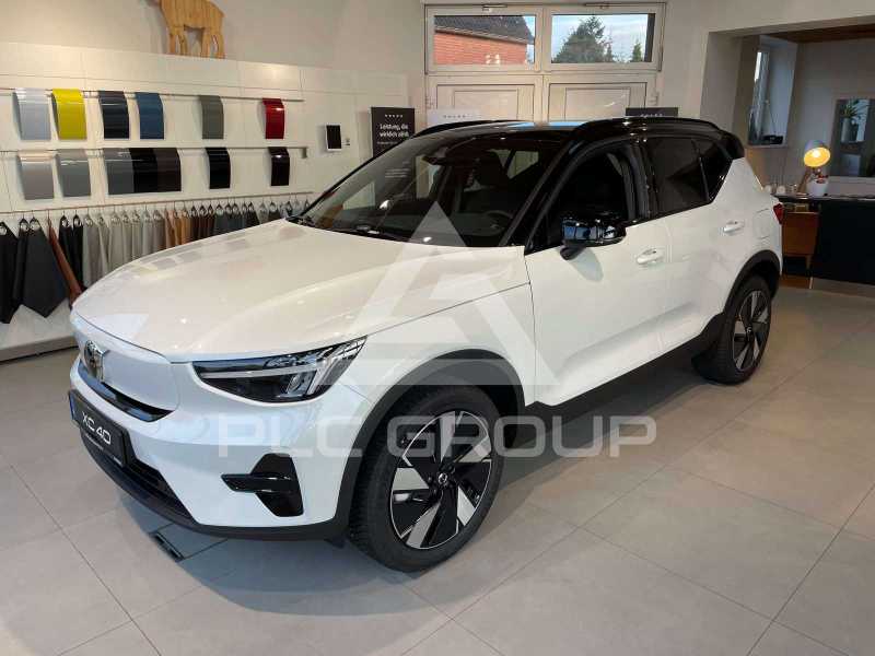 2023 Volvo XC40