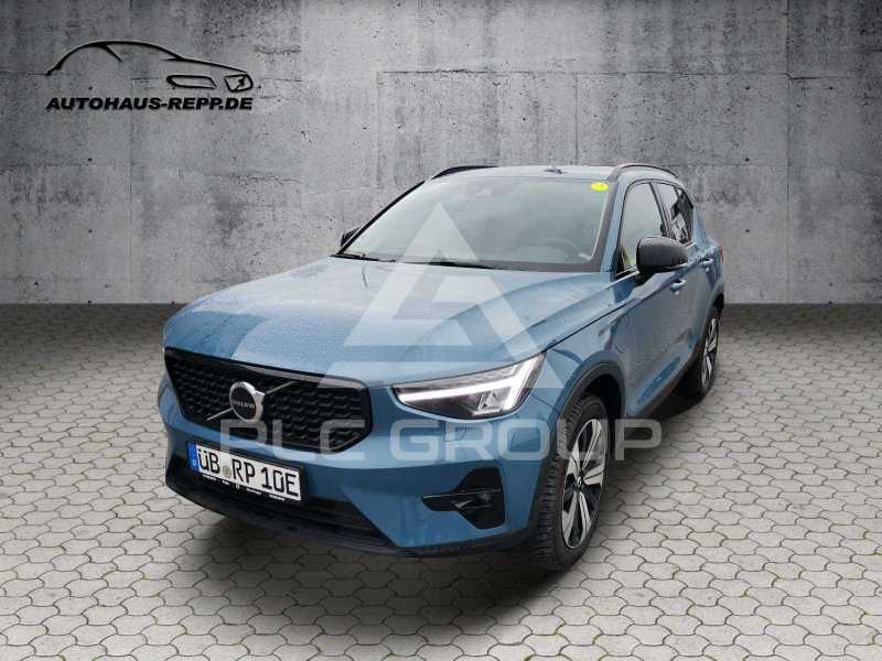 2023 Volvo XC40