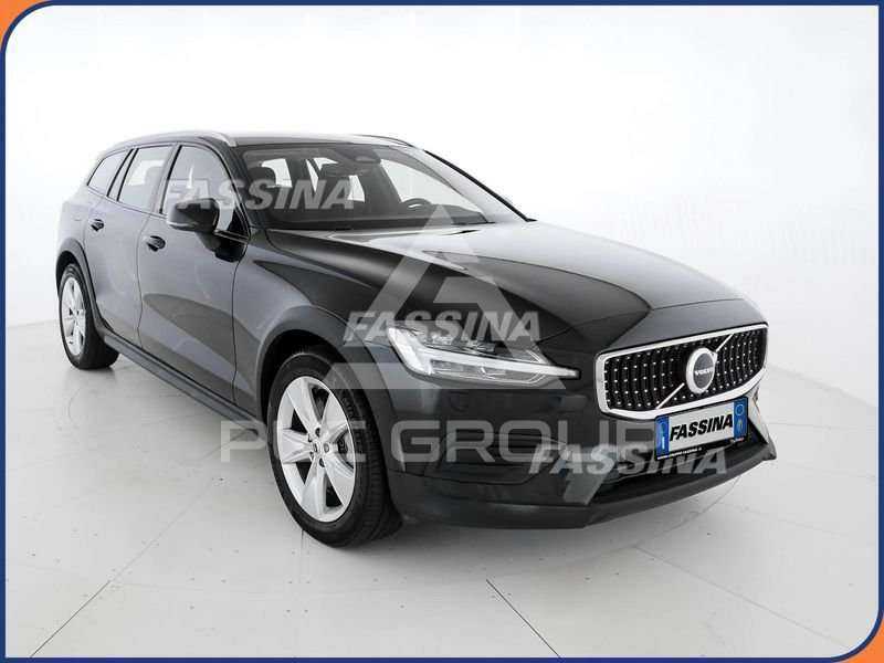2023 Volvo V60
