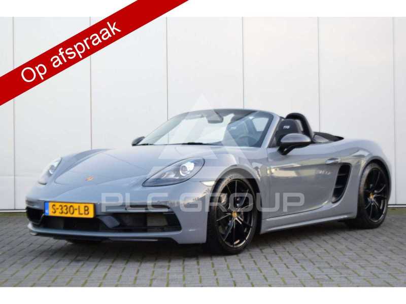 2023 Porsche 718