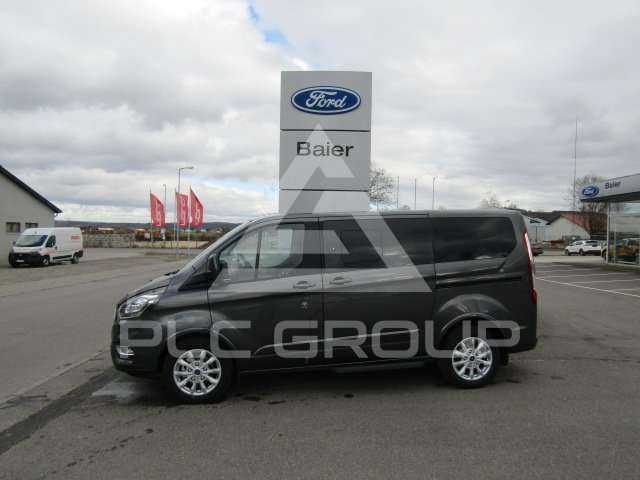 2023 Ford Tourneo