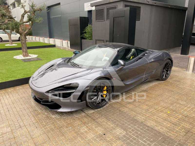 2023 McLaren 720S