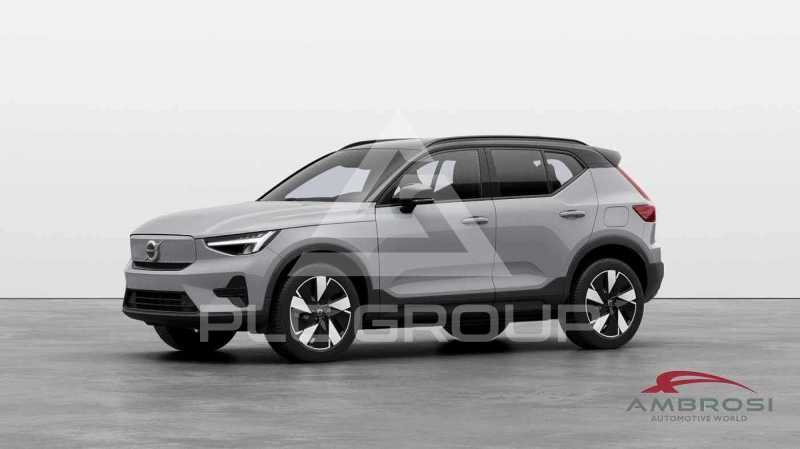 2026 Volvo XC40