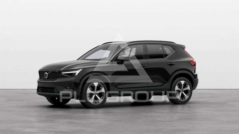 2024 Volvo XC40