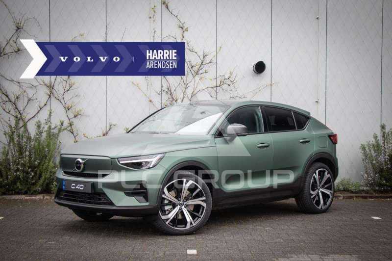 2025 Volvo EX 40