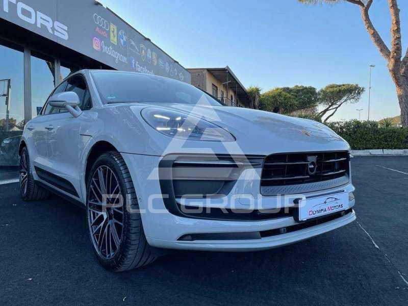 2022 Porsche MACAN