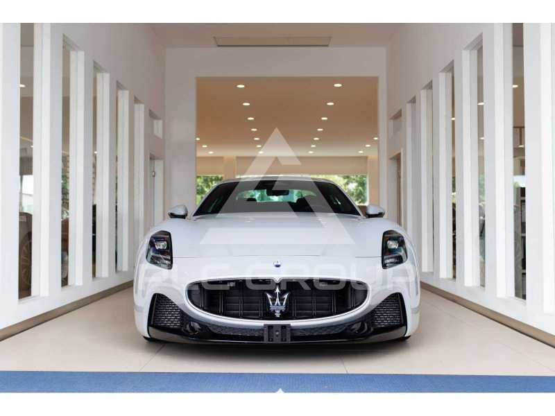 2024 Maserati GRANTURISMO