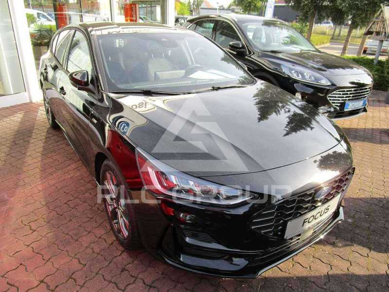 2025 Ford FOCUS