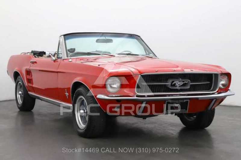 1967 Ford MUSTANG