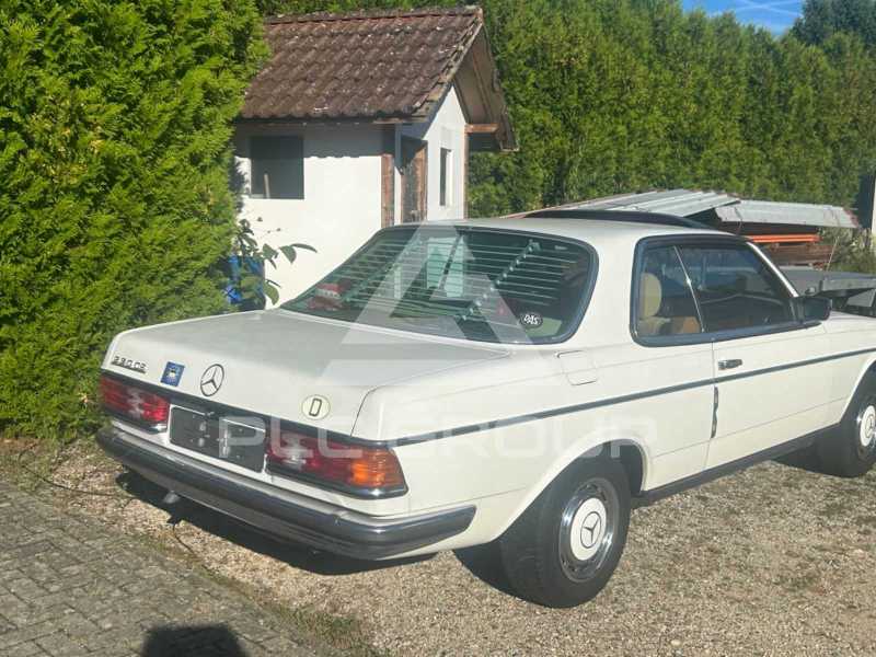 1980 Mercedes Benz 230