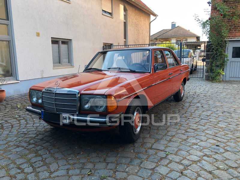 1982 Mercedes Benz 200