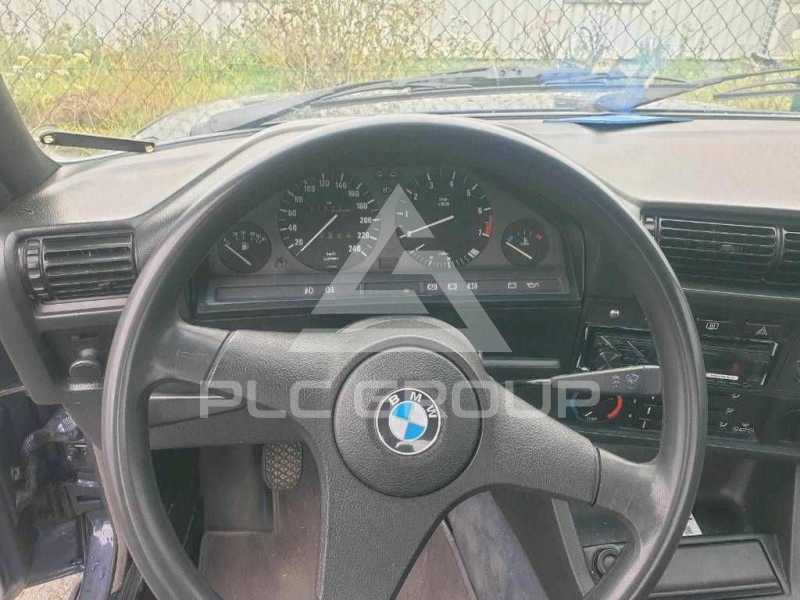 1988 BMW 330