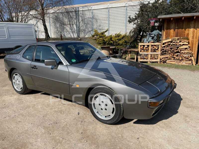 1988 Porsche 944