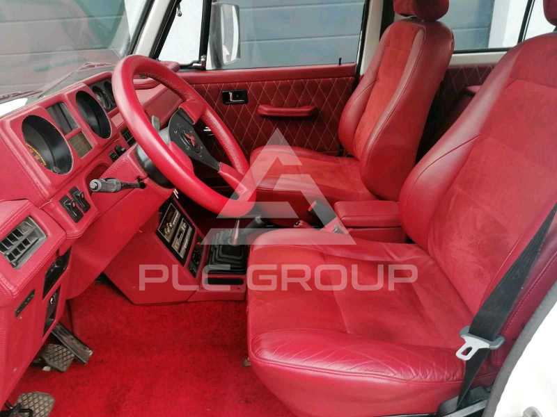 1989 Mitsubishi PAJARO