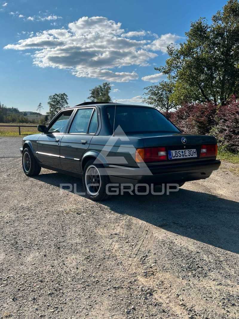 1989 BMW 330