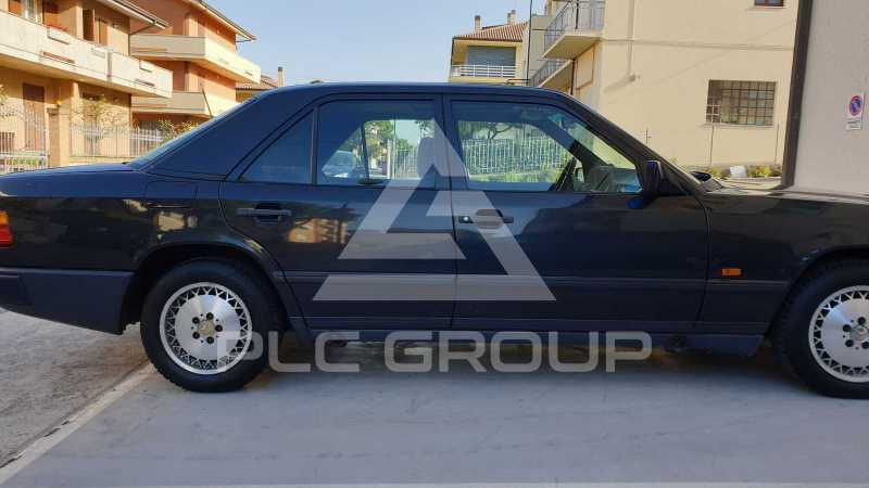 1989 Mercedes Benz E-Class