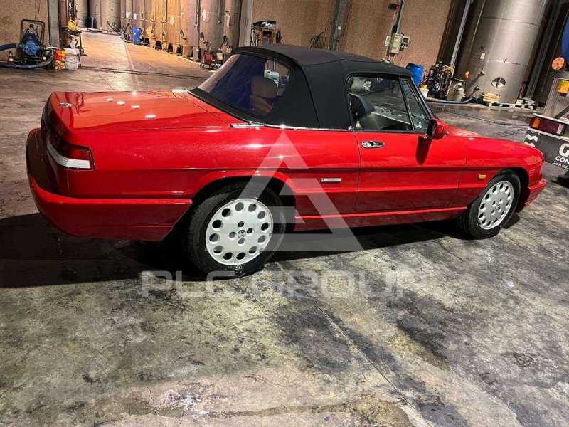 1990 Alfa Romeo Spider