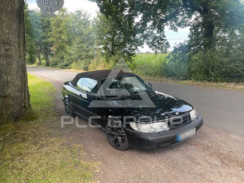 1996 SAAB 900