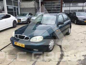 2000 GM Daewoo LANOS photo