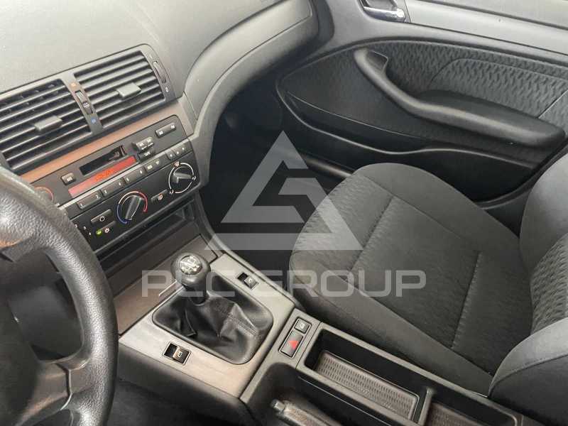 2000 BMW 330