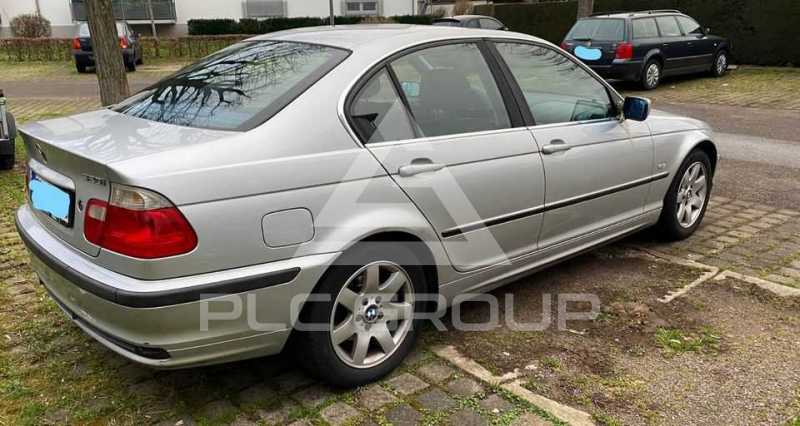 2000 BMW 330