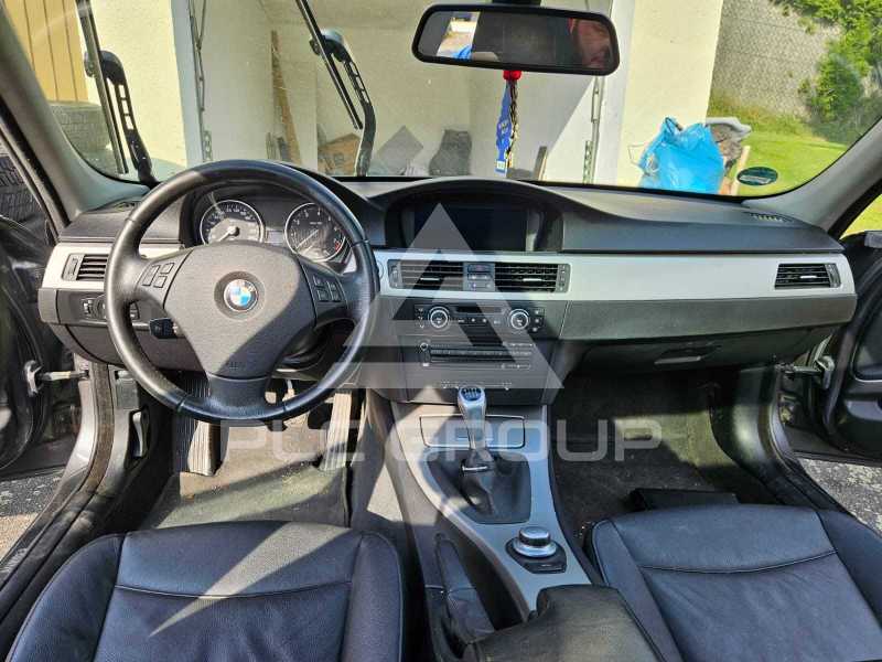 2000 BMW 330