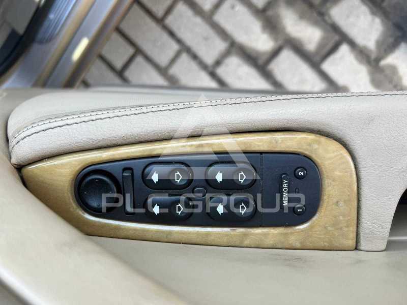 2000 Jaguar S-TYPE