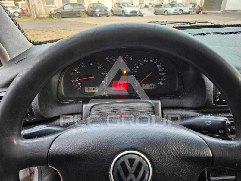 2000 Volkswagen Passat
